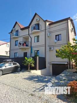 Дом 455м&sup2;, 2-этажный, участок 4 сот.  