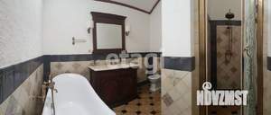 Дом 400м&sup2;, 2-этажный, участок 5 сот.  