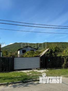 Дом 100м&sup2;, 2-этажный, участок 11 сот.  