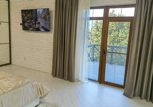 Дом 202м&sup2;, 2-этажный, участок 11 сот.  