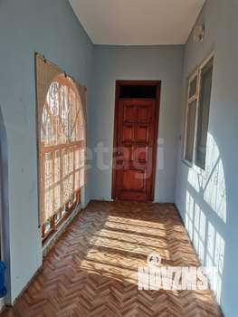 Дом 200м&sup2;, 2-этажный, участок 6 сот.  