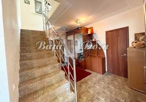 Дом 180м², 3-этажный, участок 2 сот.  