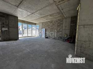 Дом 293м&sup2;, 3-этажный, участок 3 сот.  