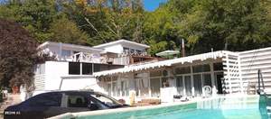 Дом 211м&sup2;, 2-этажный, участок 15 сот.  