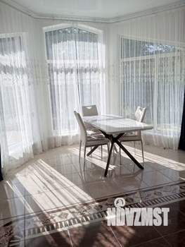 Коттедж 90м&sup2;, 2-этажный, участок 4 сот.  