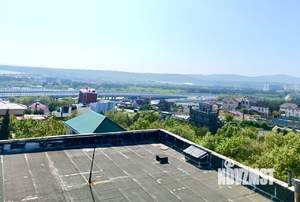 Коттедж 922м&sup2;, 3-этажный, участок 6 сот.  