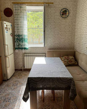 Дом 142м&sup2;, 2-этажный, участок 5 сот.  