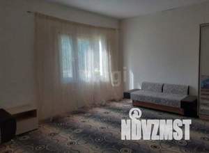 Дом 200м&sup2;, 2-этажный, участок 6 сот.  