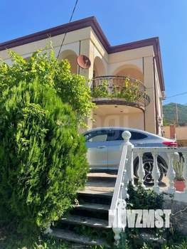 Дом 190м&sup2;, 2-этажный, участок 5 сот.  