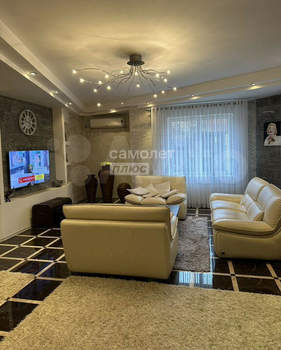 Дом 350м², 3-этажный, участок 4 сот.  