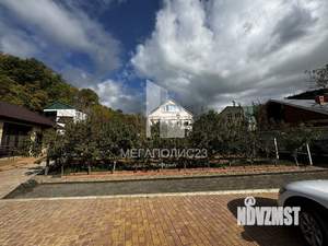 Дом 136м&sup2;, 2-этажный, участок 8 сот.  