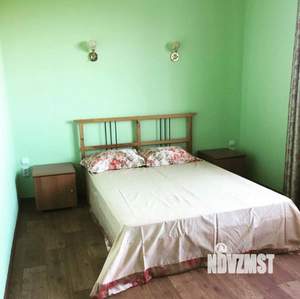 Дом 260м&sup2;, 3-этажный, участок 4 сот.  