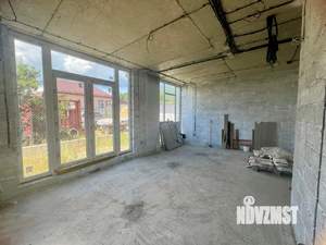 Дом 240м², 2-этажный, участок 6 сот.  