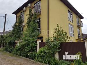 Дом 346м&sup2;, 3-этажный, участок 3 сот.  