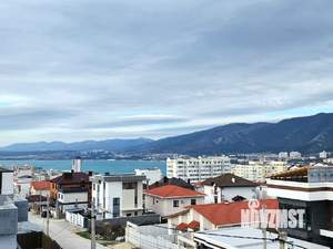 Коттедж 258м&sup2;, 3-этажный, участок 6 сот.  