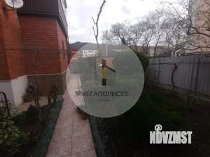 Дом 407м², 3-этажный, участок 4 сот.  