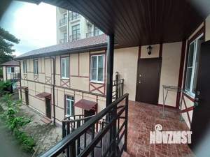 Дом 397м&sup2;, 2-этажный, участок 6 сот.  