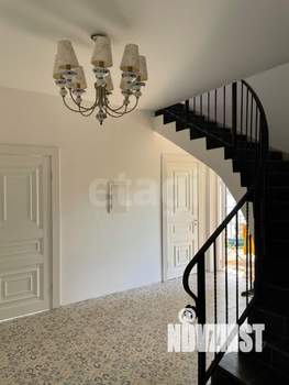 Дом 188м&sup2;, 2-этажный, участок 5 сот.  