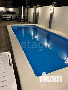 Дом 497м&sup2;, 3-этажный, участок 6 сот.  