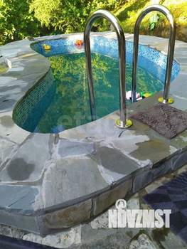 Дом 100м&sup2;, 2-этажный, участок 7 сот.  