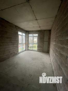 Дом 332м², 3-этажный, участок 3 сот.  