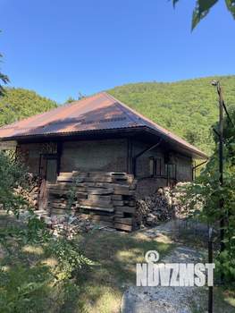 Дом 180м², 2-этажный, участок 10 сот.  