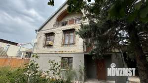 Дом 181м&sup2;, 3-этажный, участок 5 сот.  