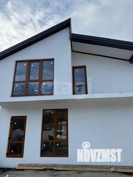 Дом 210м&sup2;, 2-этажный, участок 4 сот.  