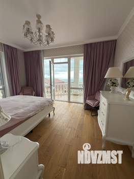 Дом 179м&sup2;, 2-этажный, участок 4 сот.  