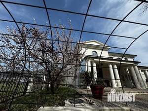 Дом 296м&sup2;, 2-этажный, участок 5 сот.  