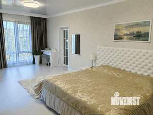 Дом 202м&sup2;, 2-этажный, участок 11 сот.  