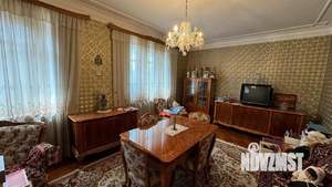 Дом 181м&sup2;, 3-этажный, участок 5 сот.  