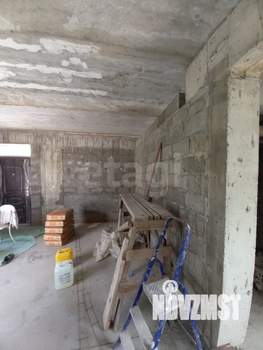 Дом 90м&sup2;, 2-этажный, участок 4 сот.  