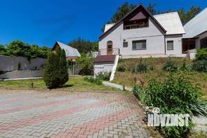 Дом 448м&sup2;, 3-этажный, участок 23 сот.  