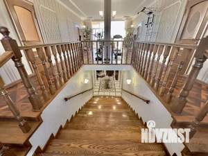 Дом 471м&sup2;, 3-этажный, участок 6 сот.  