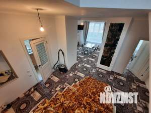 Дом 120м&sup2;, 2-этажный, участок 5 сот.  