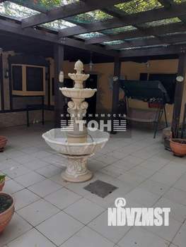Коттедж 550м², 4-этажный, участок 6 сот.  