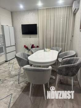 Дом 234м&sup2;, 3-этажный, участок 8 сот.  