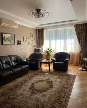Дом 170м², 2-этажный, участок 4 сот.  