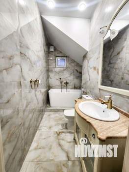 Коттедж 110м², 2-этажный, участок 2 сот.  