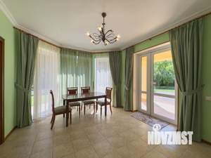 Дом 171м&sup2;, 2-этажный, участок 10 сот.  