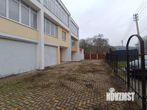 Дом 280м², 3-этажный, участок 3 сот.  