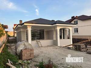 Дом 160м², 1-этажный, участок 6 сот.  