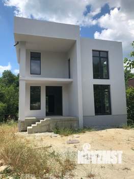 Дом 263м&sup2;, 2-этажный, участок 4 сот.  