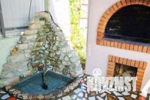 Дом 400м&sup2;, 2-этажный, участок 5 сот.  