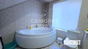 Дом 378м&sup2;, 3-этажный, участок 6 сот.  