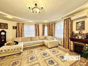 Дом 269м&sup2;, 3-этажный, участок 7 сот.  