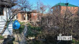 Дом 300м&sup2;, 2-этажный, участок 10 сот.  