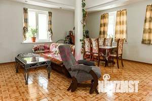 Дом 137м&sup2;, 2-этажный, участок 6 сот.  