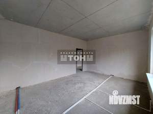 Таунхаус 231м&sup2;, 3-этажный, участок 2 сот.  